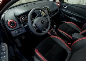 Renault Clio 2016 на тест-драйве, фото 5