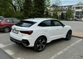 Ауди Q3 Sportback, объемом двигателя 1.98 л и пробегом 49 тыс. км за 41015 $, фото 3 на Automoto.ua