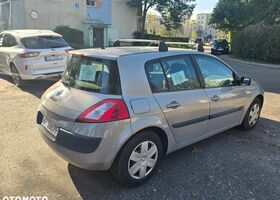 Рено Меган 2004 в Европе на Automoto.ua Серый Рено Меган, объемом двигателя 1 л и пробегом 271 тыс. км за 969 $, фото 6 на Automoto.ua
