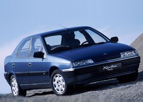 Ситроен Ксантия, Хэтчбек 1995 - 1998 (X1) 2.0 i 16V