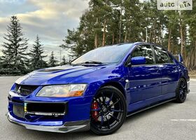 Міцубісі Лансер Еволюшн, Седан 2003 - 2006 VIII 2.0 T (280 Hp) evo