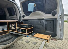 Мицубиси Паджеро 2007 в Европе на Automoto.ua Серый Мицубиси Паджеро, объемом двигателя 0 л и пробегом 279 тыс. км за 13900 $, фото 7 на Automoto.ua