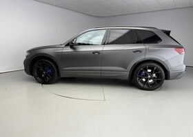 Фольксваген Туарег 2024 в Европе на Automoto.ua Серый Фольксваген Туарег, объемом двигателя 3 л и пробегом 66 тыс. км за 85020 $, фото 4 на Automoto.ua