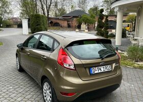 Форд Фиеста, объемом двигателя 1.24 л и пробегом 170 тыс. км за 6156 $, фото 4 на Automoto.ua