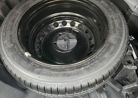 Рено Меган 2013 у Європі на Automoto.ua Чорний Рено Меган, об'ємом двигуна 1 л та пробігом 146 тис. км за 5545 $, фото 19 на Automoto.ua