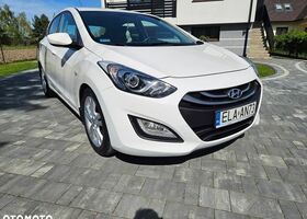 Хендай i30, объемом двигателя 1.58 л и пробегом 238 тыс. км за 6199 $, фото 6 на Automoto.ua