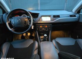 Ситроен С5, объемом двигателя 2 л и пробегом 177 тыс. км за 5810 $, фото 9 на Automoto.ua