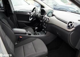 Мерседес Б-клас 2015 у Європі на Automoto.ua Сірий Мерседес Б-клас, об'ємом двигуна 1 л та пробігом 163 тис. км за 9662 $, фото 18 на Automoto.ua