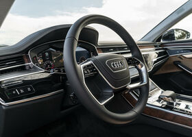 Приборная панель Audi A8 2021