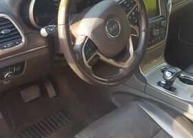 Джип Grand Cherokee, об'ємом двигуна 5.65 л та пробігом 189 тис. км за 20086 $, фото 7 на Automoto.ua