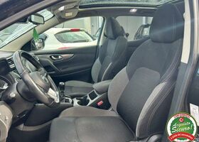 Ниссан Кашкай 2018 в Европе на Automoto.ua Черный Ниссан Кашкай, объемом двигателя 1.46 л и пробегом 90 тыс. км за 13950 $, фото 7 на Automoto.ua
