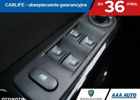 Рено Каптур, объемом двигателя 0.9 л и пробегом 103 тыс. км за 9503 $, фото 17 на Automoto.ua