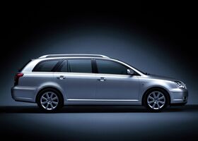 Тойота Авенсис, Универсал 2002 - 2008 Wagon (T22) 1.8
