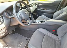 Тойота C-HR, объемом двигателя 1.8 л и пробегом 25 тыс. км за 23737 $, фото 10 на Automoto.ua