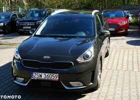 Кіа Niro, об'ємом двигуна 1.58 л та пробігом 182 тис. км за 12873 $, фото 21 на Automoto.ua