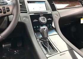 Ford Taurus 2018 на тест-драйве, фото 12