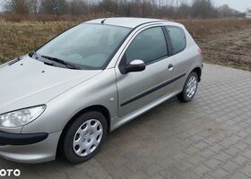 Пежо 206, объемом двигателя 1.4 л и пробегом 120 тыс. км за 1274 $, фото 3 на Automoto.ua