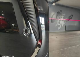 Альфа Ромео Джуниор 2025 в Европе на Automoto.ua Черный Альфа Ромео Джуниор, объемом двигателя 1 л и пробегом 6 тыс. км за 33681 $, фото 31 на Automoto.ua