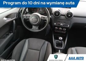 Ауді A1, об'ємом двигуна 1.6 л та пробігом 122 тис. км за 9719 $, фото 7 на Automoto.ua