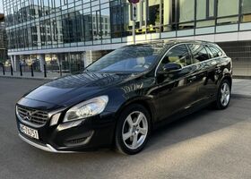 Вольво B60, объемом двигателя 2.4 л и пробегом 334 тыс. км за 7549 $, фото 1 на Automoto.ua