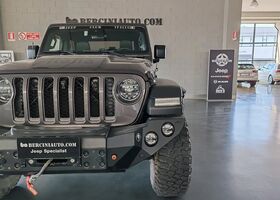 Джип Вранглер 2021 в Европе на Automoto.ua Черный Джип Вранглер, объемом двигателя 2 л и пробегом 47 тыс. км за 68891 $, фото 9 на Automoto.ua