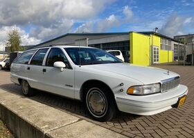 Шевроле Каприз 1992 в Европе на Automoto.ua Белый Шевроле Каприз, объемом двигателя 5.7 л и пробегом 113 тыс. км за 14562 $, фото 11 на Automoto.ua