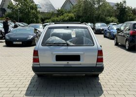 Мерседес 200 1993 в Европе на Automoto.ua Серебряный Мерседес 200, объемом двигателя 2 л и пробегом 287 тыс. км за 4116 $, фото 6 на Automoto.ua