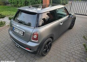 Міні Cooper S, об'ємом двигуна 1.6 л та пробігом 156 тис. км за 7754 $, фото 7 на Automoto.ua