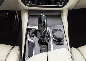 BMW 5 Series 2020 на тест-драйві, фото 16