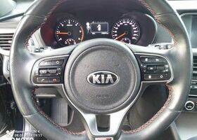 Киа Оптима, объемом двигателя 1.69 л и пробегом 170 тыс. км за 14881 $, фото 17 на Automoto.ua