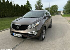 Кіа Sportage, об'ємом двигуна 1.59 л та пробігом 173 тис. км за 10778 $, фото 11 на Automoto.ua