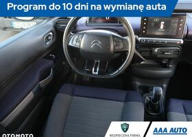 Сітроен C4 Кактус, об'ємом двигуна 1.2 л та пробігом 171 тис. км за 7559 $, фото 7 на Automoto.ua