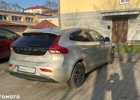 Вольво V40, об'ємом двигуна 1.97 л та пробігом 201 тис. км за 12937 $, фото 4 на Automoto.ua