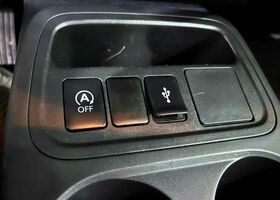 Мицубиси Спейс Стар 2022 в Европе на Automoto.ua Белый Мицубиси Спейс Стар, объемом двигателя 1.19 л и пробегом 61 тыс. км за 12826 $, фото 18 на Automoto.ua