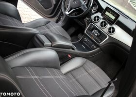 Мерседес ГЛА-Клас 2015 у Європі на Automoto.ua Сірий Мерседес ГЛА-Клас, об'ємом двигуна 2.14 л та пробігом 220 тис. км за 15957 $, фото 25 на Automoto.ua