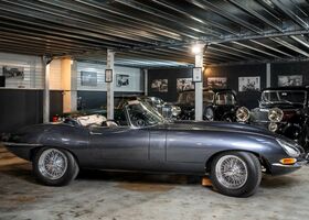 Сірий Ягуар E-Type, об'ємом двигуна 4.2 л та пробігом 15 тис. км за 129171 $, фото 1 на Automoto.ua