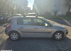 Рено Меган 2004 в Европе на Automoto.ua Серый Рено Меган, объемом двигателя 1 л и пробегом 271 тыс. км за 969 $, фото 7 на Automoto.ua