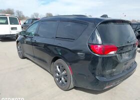 Крайслер Pacifica, об'ємом двигуна 3.6 л та пробігом 123 тис. км за 11879 $, фото 3 на Automoto.ua