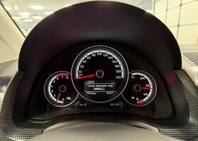 Фольксваген Ап 2022 в Европе на Automoto.ua Черный Фольксваген Ап, объемом двигателя 1 л и пробегом 85 тыс. км за 13687 $, фото 14 на Automoto.ua