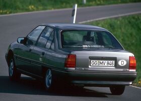 Опель Омега, Седан 1986 - 1994 A 3.0 (3000)