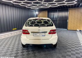 Мерседес Б-класс 2010 в Европе на Automoto.ua Белый Мерседес Б-класс, объемом двигателя 1 л и пробегом 242 тыс. км за 2640 $, фото 4 на Automoto.ua