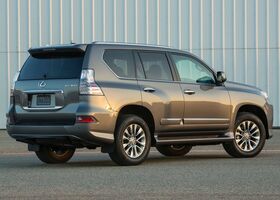 Lexus GX 2016 на тест-драйве, фото 4