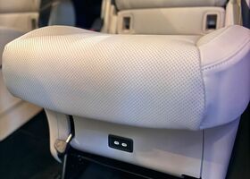 Мерседес В-Класс 2025 в Европе на Automoto.ua Черный Мерседес В-Класс, объемом двигателя 1 л и пробегом 4 тыс. км за 128406 $, фото 22 на Automoto.ua