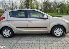 Хендай и20, объемом двигателя 1.25 л и пробегом 128 тыс. км за 3844 $, фото 2 на Automoto.ua