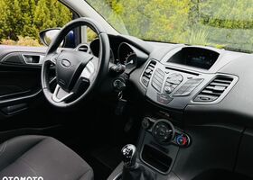 Форд Фиеста, объемом двигателя 1.24 л и пробегом 106 тыс. км за 6458 $, фото 7 на Automoto.ua