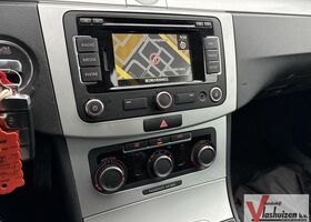 Фольксваген Пассат Варіант 2012 у Європі на Automoto.ua Сірий Фольксваген Пассат Варіант, об'ємом двигуна 1.6 л та пробігом 374 тис. км за 5258 $, фото 11 на Automoto.ua