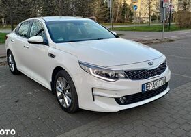 Кіа Оптіма, об'ємом двигуна 1.69 л та пробігом 297 тис. км за 9222 $, фото 10 на Automoto.ua