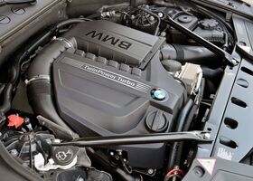 BMW 5 Series GT 2016 на тест-драйві, фото 15