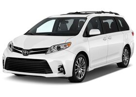 Toyota Sienna 2019 на тест-драйве, фото 2