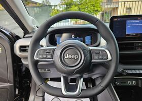 Джип Avenger 2025 в Европе на Automoto.ua Черный Джип Avenger, объемом двигателя 1.2 л и пробегом 10 тыс. км за 31312 $, фото 6 на Automoto.ua